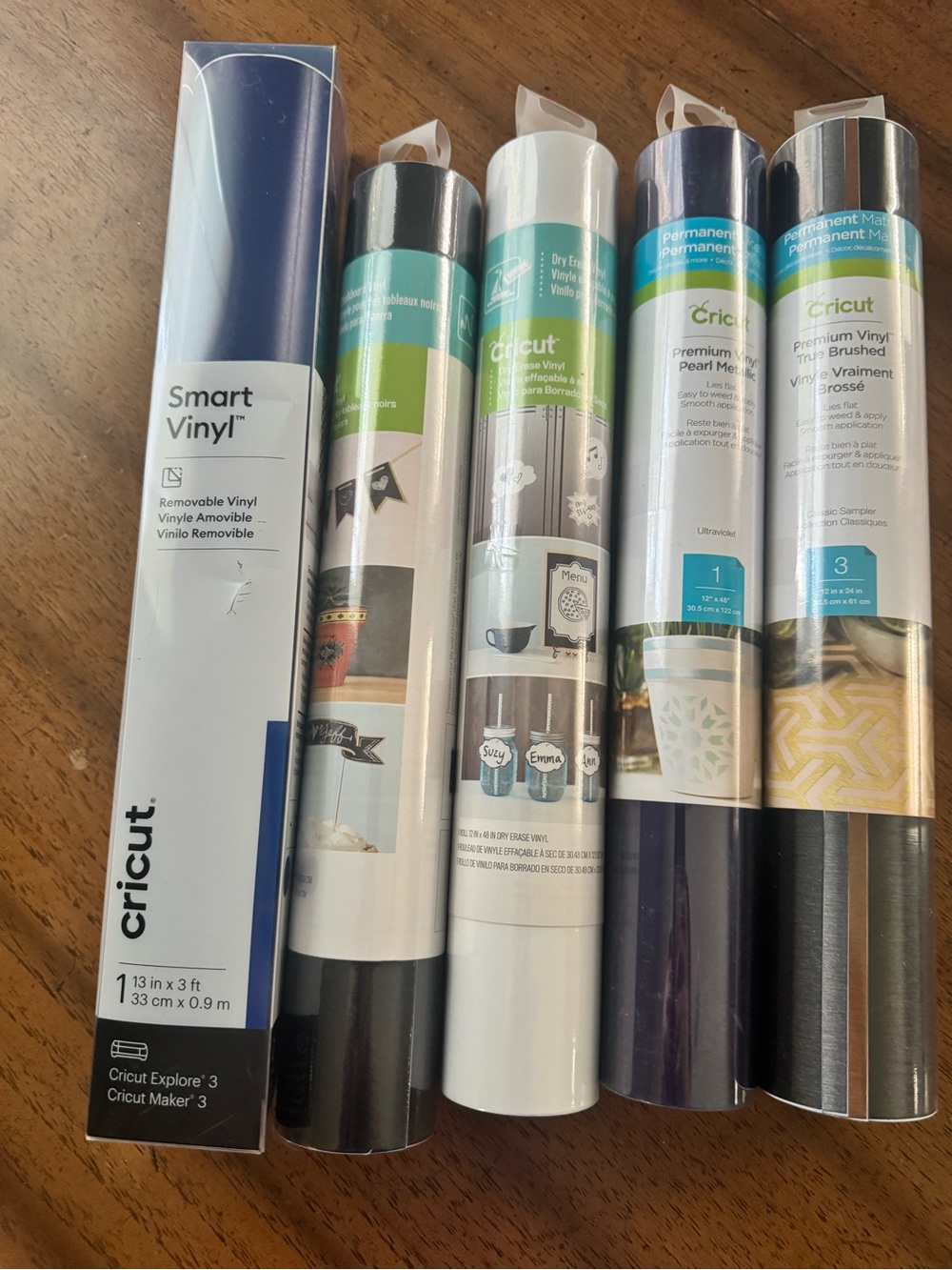 Cricut Navy and Black Smart Vinyl & Metallic Rolls Variety Pack